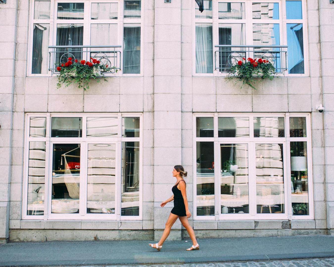 Hotel Saint-Sulpice Montreal Exterior photo