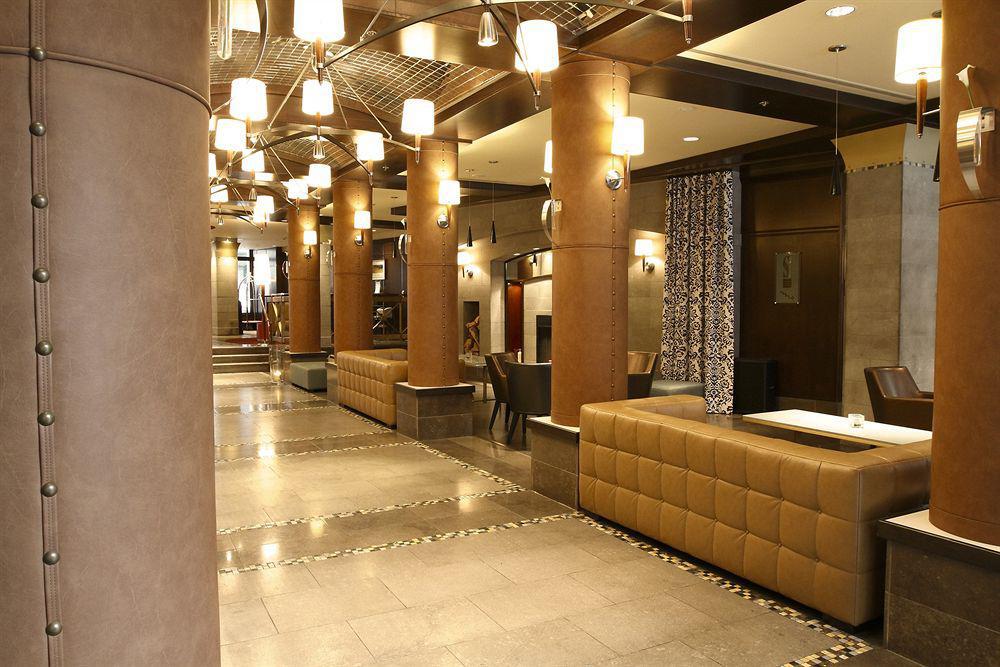 Hotel Saint-Sulpice Montreal Exterior photo